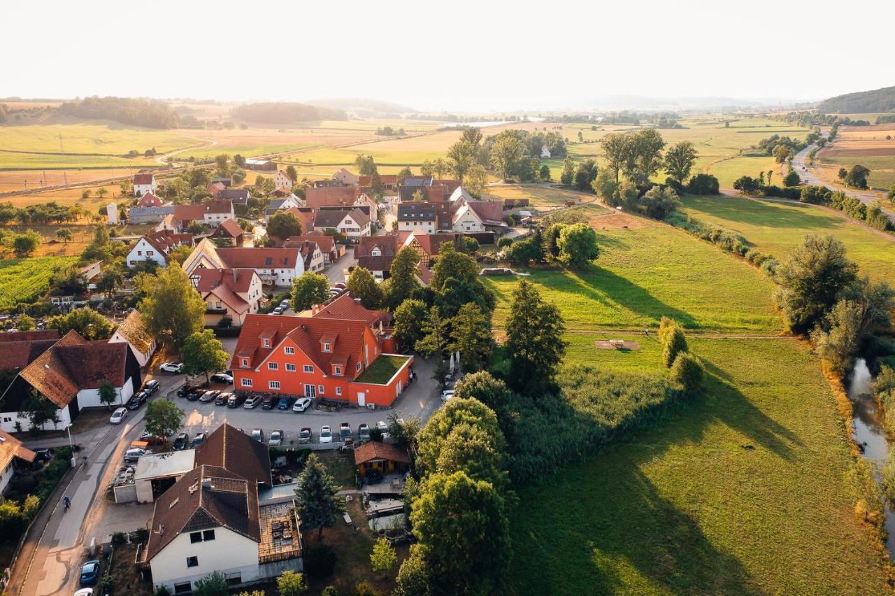 Landgasthof Schwarzes Ross Ансбах Екстер'єр фото
